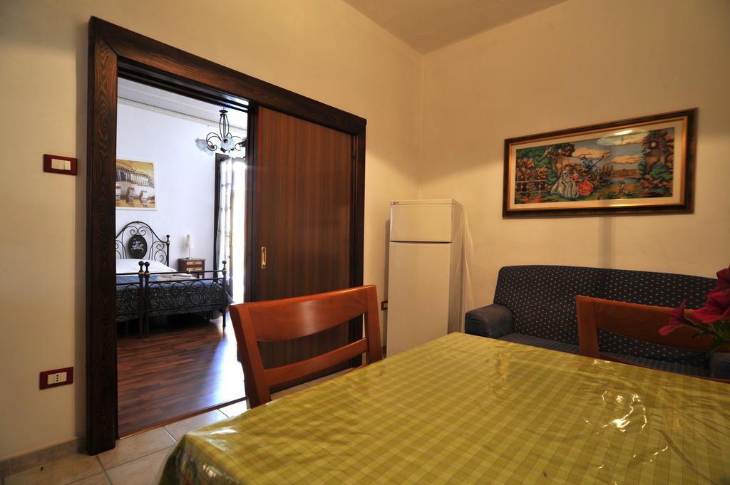One-Bedroom Apartment Terrace