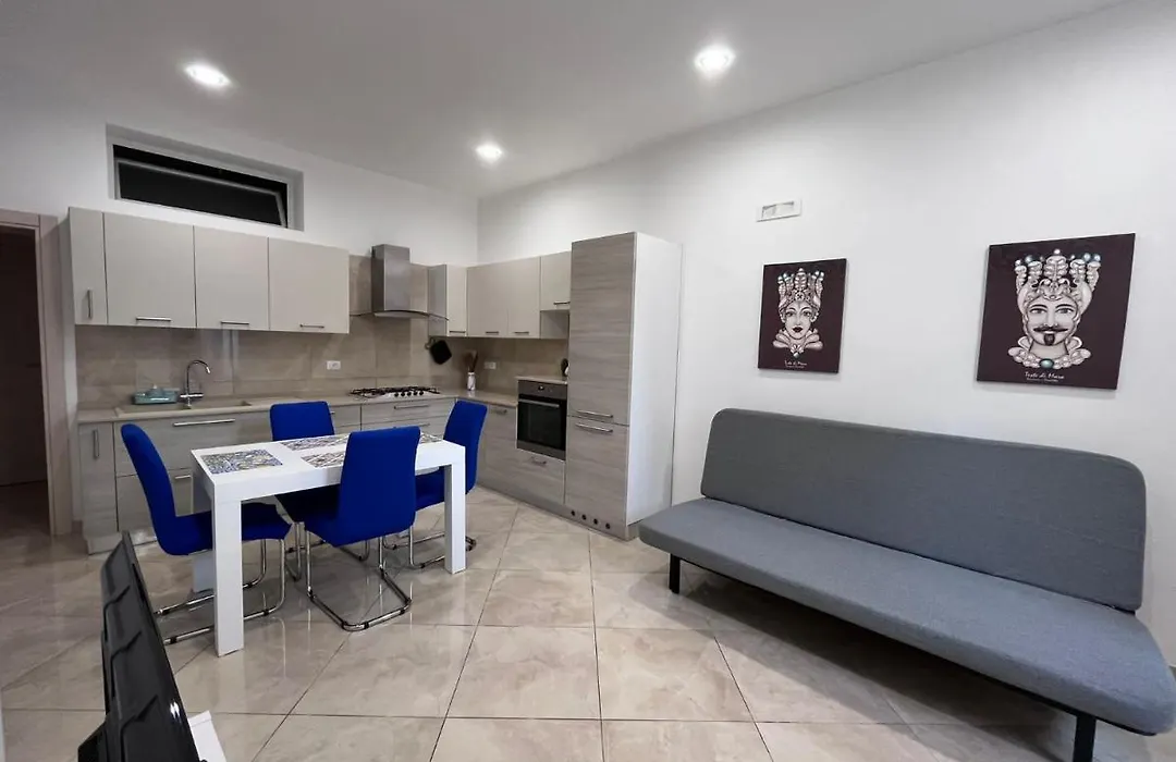 Esse House Noto-1