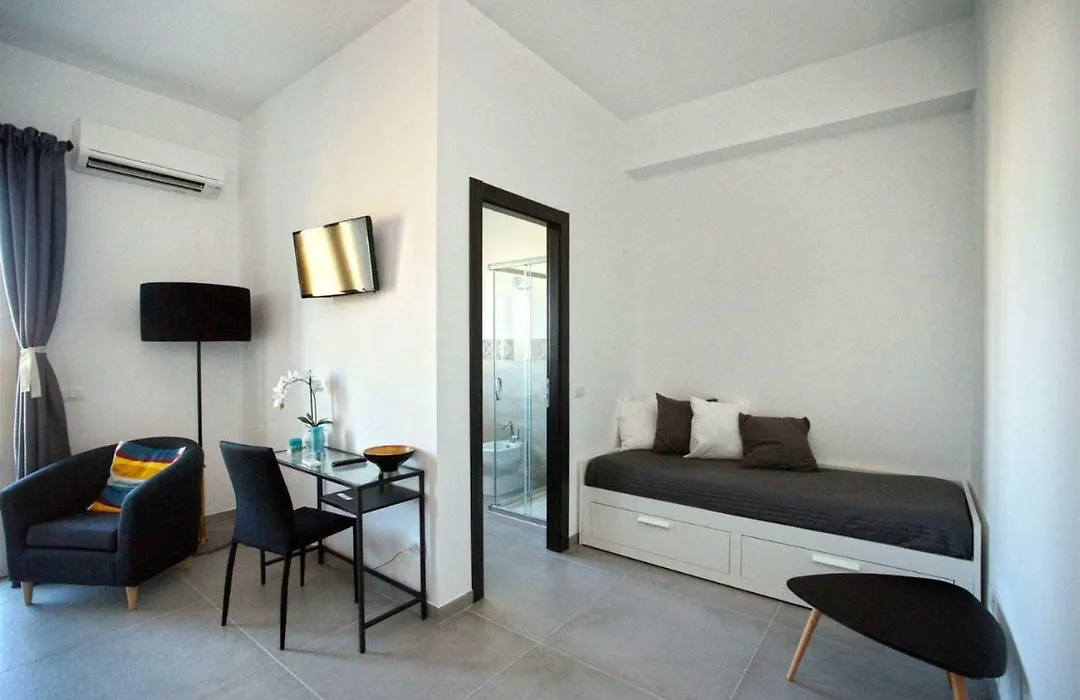 B&B Roda Barocco-1