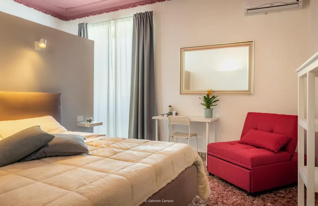 Bella Vista Rooms-1
