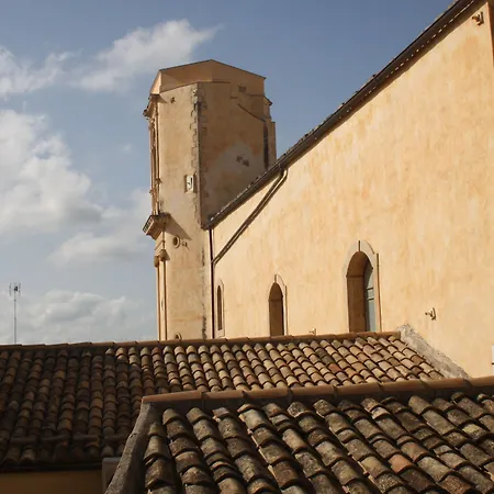 Montevergini B&B Centro Barocco-2