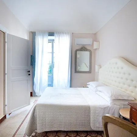 Sveva Rooms-2