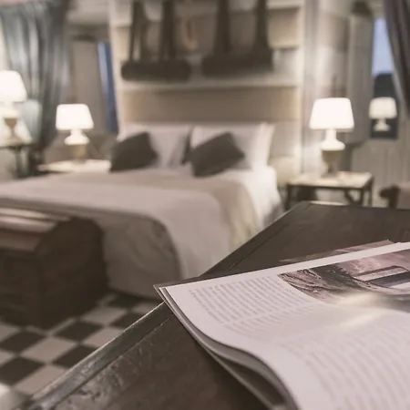 Palazzo Trigona Suites-2